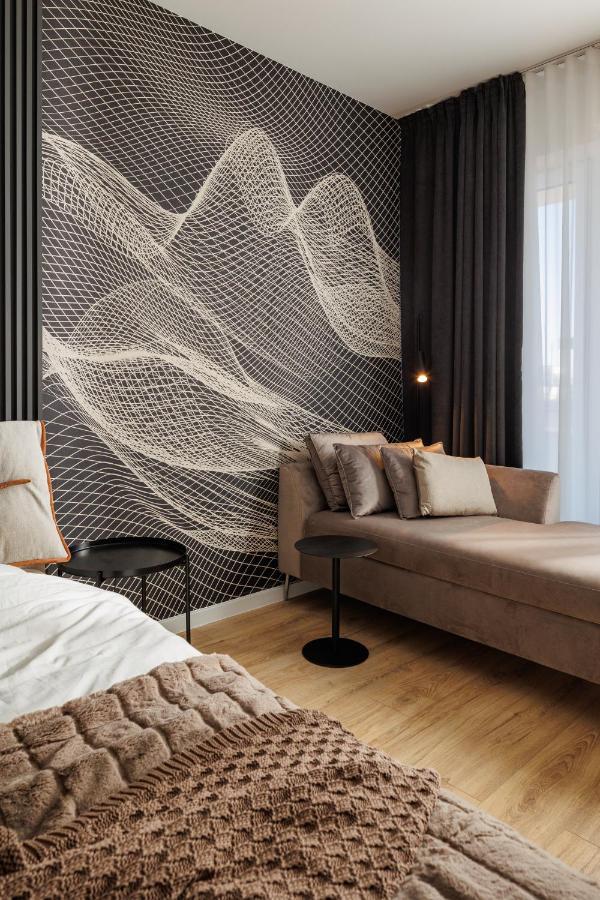 Mandala Designer Apartments With Free Private Parking, Near Mall Coresi Брашов Екстериор снимка